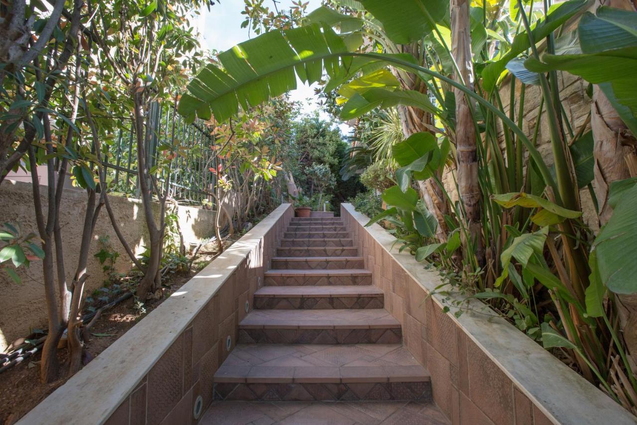 Exceptional Villa In Voula Near The Sea Atenas Exterior foto