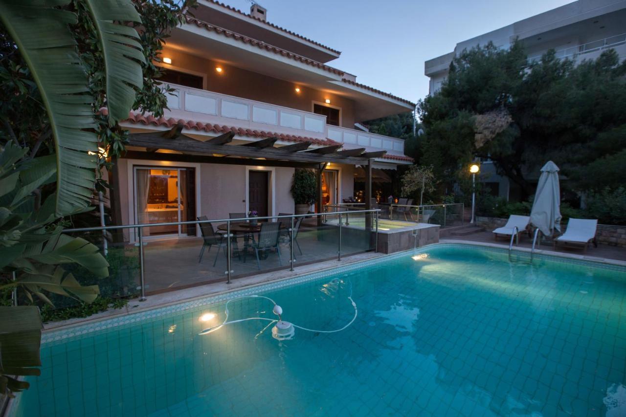 Exceptional Villa In Voula Near The Sea Atenas Exterior foto