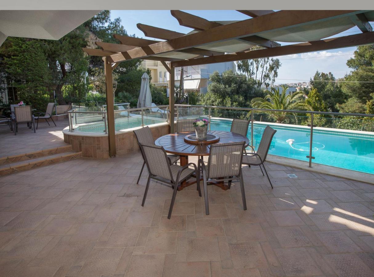 Exceptional Villa In Voula Near The Sea Atenas Exterior foto