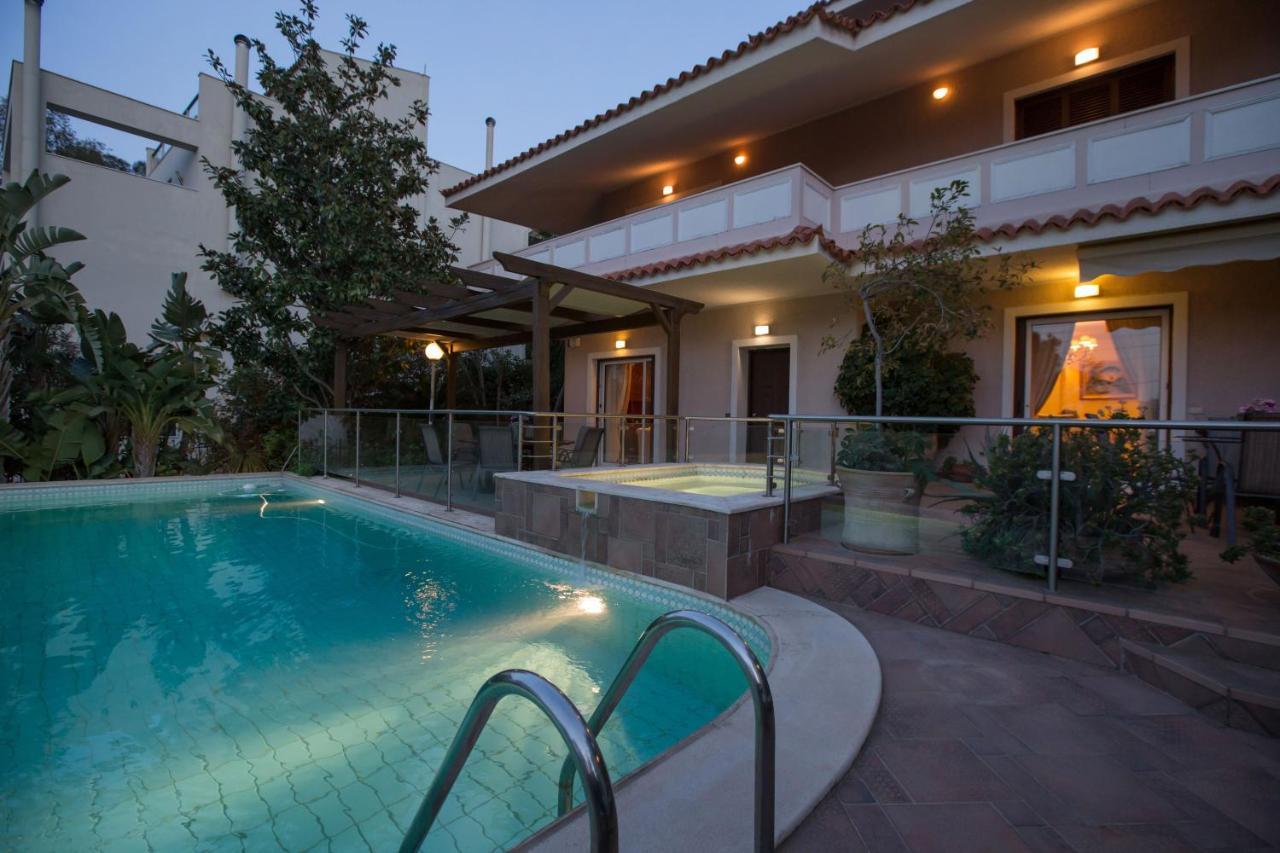 Exceptional Villa In Voula Near The Sea Atenas Exterior foto